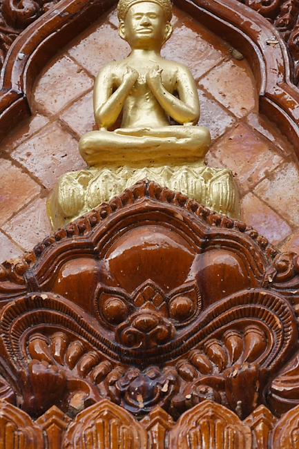 Wat Phu Khao Kaew-061